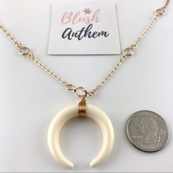 3 for $25⚡️crescent moon horn necklace - Picture 8 of 8